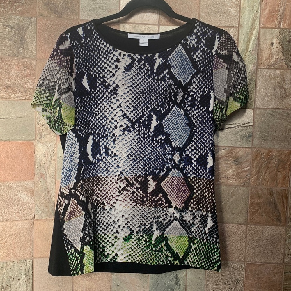 WORN ONCE Diane von Furstenberg silk front shirt size 4